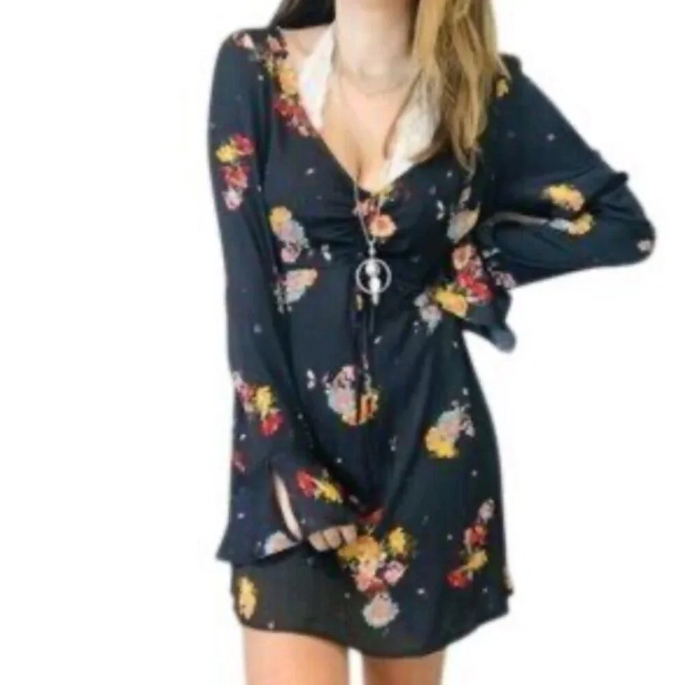 Free People Mini Dress Floral LS Slit Cuffs Tie Vneck Flare Silky Midnight LARGE